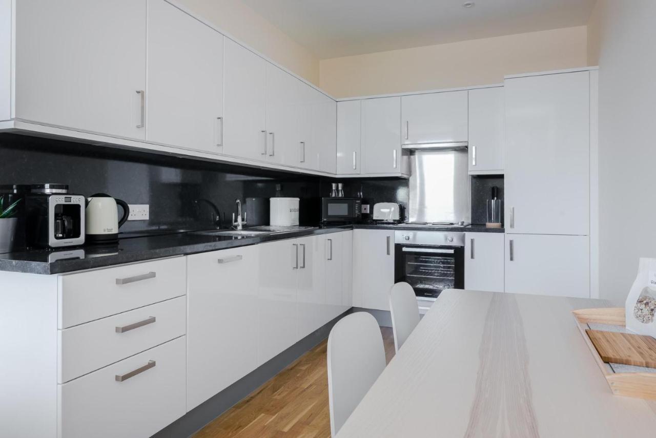 Panorama Apartments By Mesh Accommodation Short & Long Term Lets Ashford For Contractors Or Corporate Stays Eksteriør billede